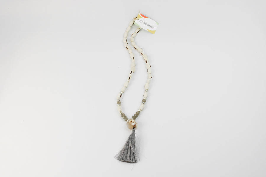 SAL LUL NEKLACE WHITE TASSEL