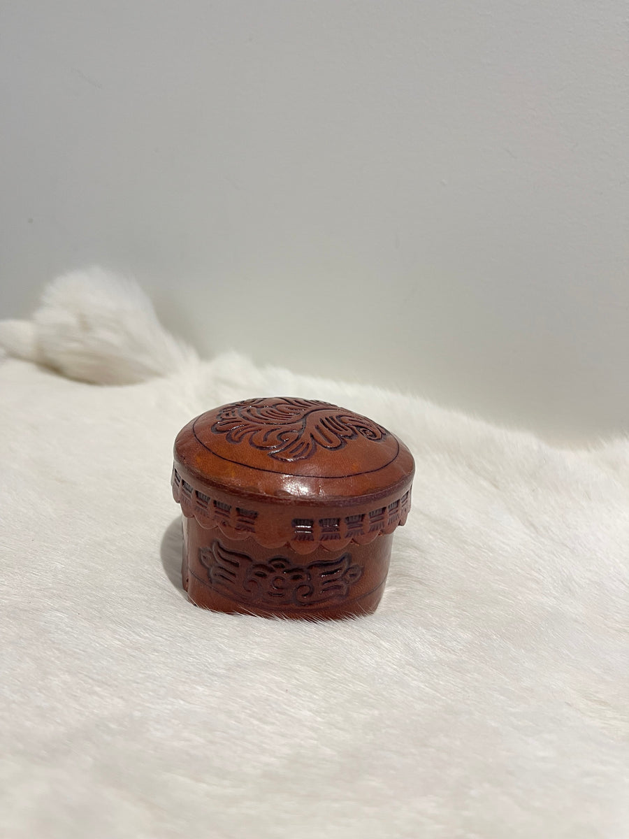 Leather box Peruvian