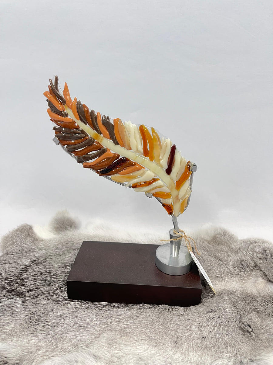 SAL VITRALES FEATHER