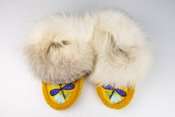 Size 9 Luxury Moccasins with Fox Fur