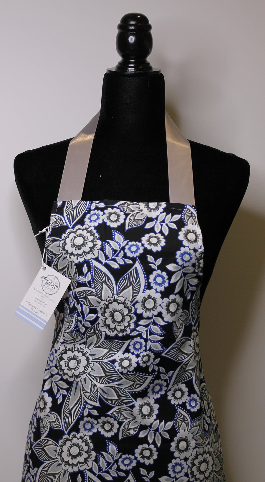 Ribbon Apron